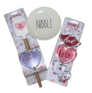❤️SALE❤️ Rae Dunn Nibble Plate, Baker's Spatula & Cookie Cutters Bundle